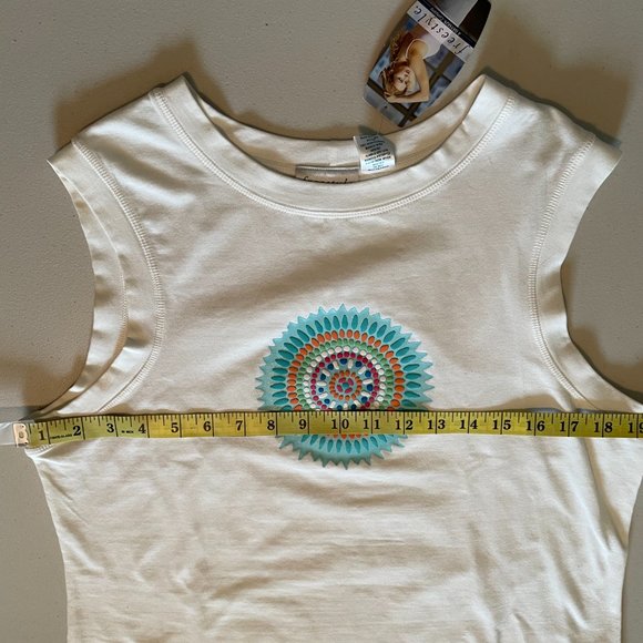 Size XL Danskin Southwest Design Sleeveless White top - Picture 8 of 8